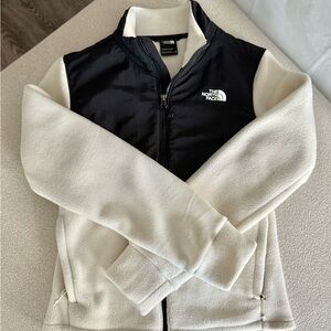 Women’s North Face Jacket